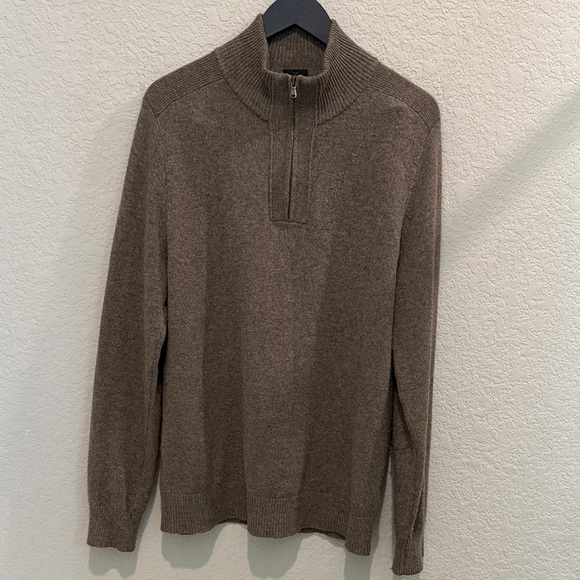 Other - J Crew Men's Brown Half-Zip Sweater slim Large
